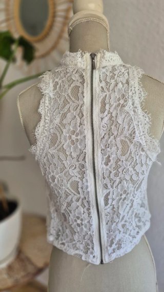 Top blanco