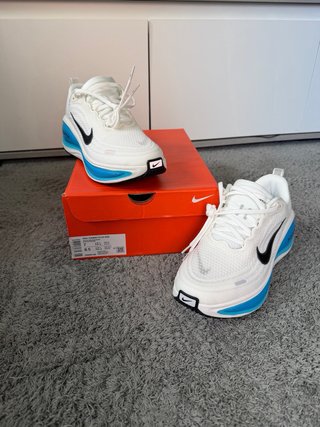 Nike Vomero Plus Talla 37.5 Nuevas Running