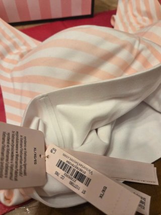 Bralette Victoria's Secret Rayas Rosas y Blancas