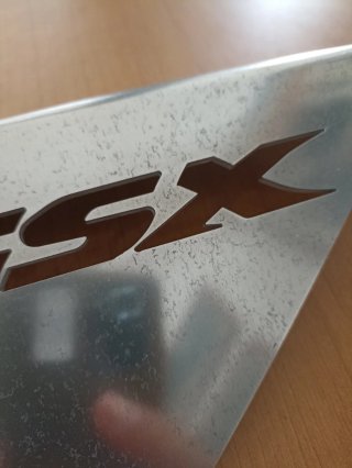 Cubrecadenas Suzuki GSXR 600 / 750 / 1000