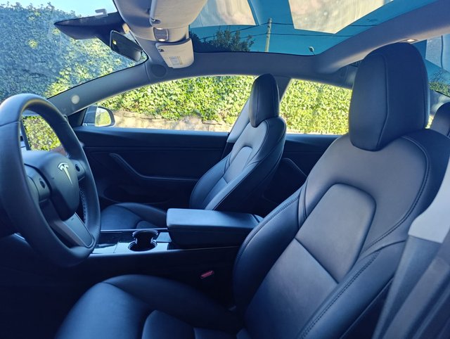 Tesla Model 3 GRAN AUTONOMIA - PRECIO NEGOCIABLE