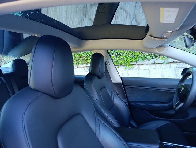 Tesla Model 3 GRAN AUTONOMIA - PRECIO NEGOCIABLE