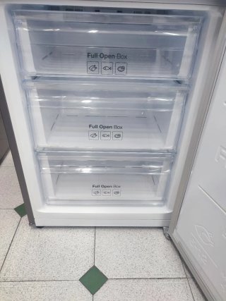 Nevera Samsung plateada 200/60cm A+++ con garantía