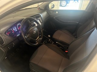 Hyundai i20 ESSENCE 1.2 85CV