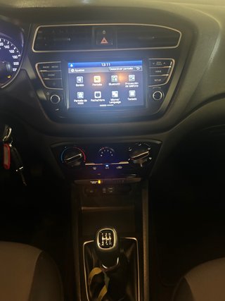 Hyundai i20 ESSENCE 1.2 85CV