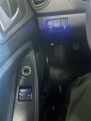 Hyundai i20 ESSENCE 1.2 85CV