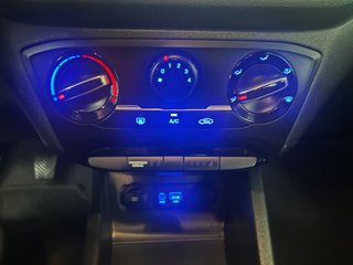 Hyundai i20 ESSENCE 1.2 85CV
