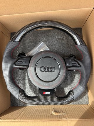 Volante Audi Carbono y Piel