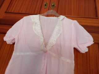 Conjunto camisón y bata rosa