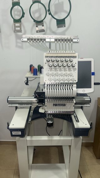 Máquina Bordadora Industrial Fortever