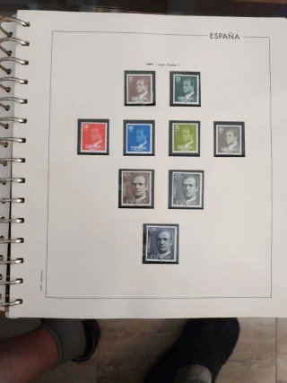 Colección Sellos España 1981-1990 completa + MP
