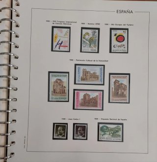 Colección Sellos España 1981-1990 completa + MP