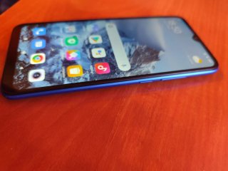 Xiaomi A9