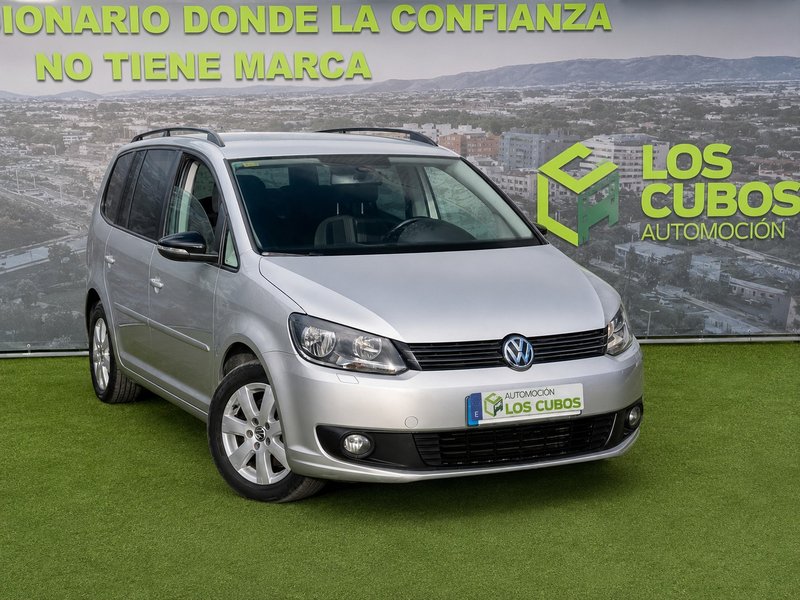 Volkswagen Touran 1.6 TDI Edition DSG 2012