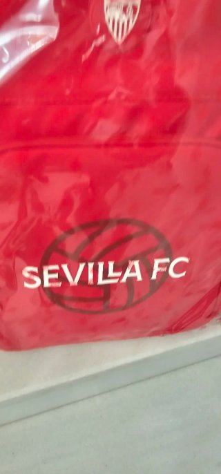 Mochila y Botella Sevilla FC Roja