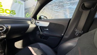 Mercedes-Benz CLA CLA 200 D 4MATIC DCT