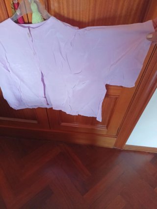 Conjunto camisón y volero rosa y blanco