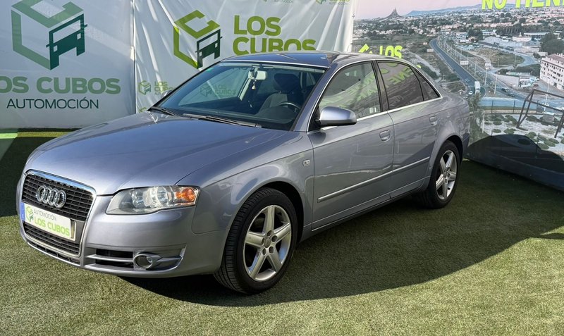 Audi A4 2.0 TDI 2004, foto 3