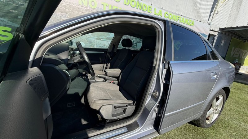 Audi A4 2.0 TDI 2004, foto 13