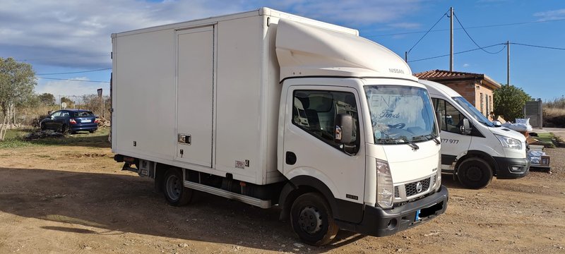 Nissan NT400 Cabstar 2018 - foto 1