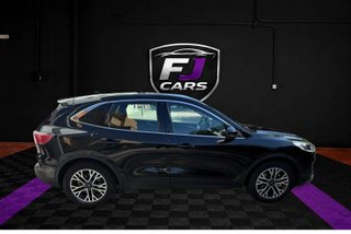 Ford Kuga 2.5 Duratec FHEV Titanium Auto 140 kW (190 CV)