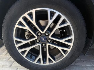 Ford Kuga 2.5 Duratec FHEV Titanium Auto 140 kW (190 CV)