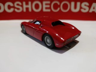 Modellino di Ferrari 250 LM in scala 1/43