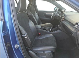 Volvo XC40 2021