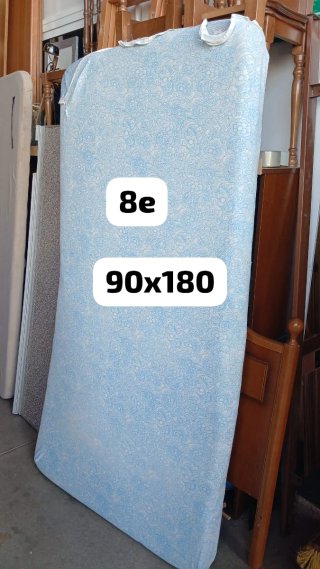 Colchón 90x180cm - 8€