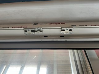 Balconera NUEVA PVC 2Hojas Climalit Abatible