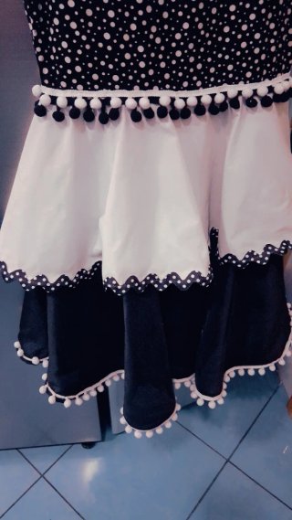 Falda flamenca lunares volantes