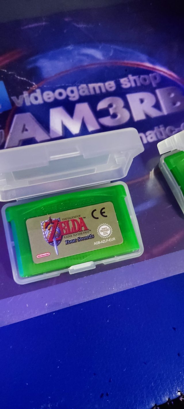 Lote Juegos GBA Zelda + Poster Skyward Sword