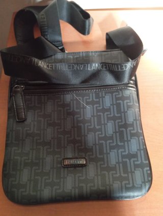 Borsa tracolla uomo