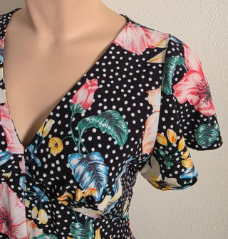 Mono corto estampado floral