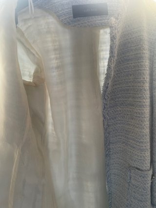 Chaqueta Zara larga tweed azul  clarito y blanco
