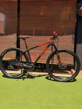 BICI MTB CARBONO 29"