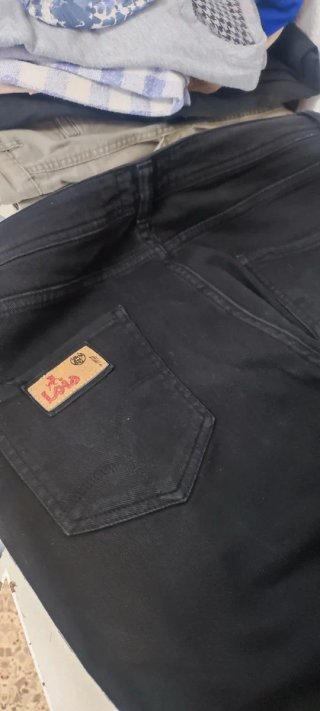 Pantalón vaquero negro Lois Talla 46