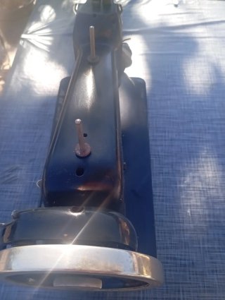 Máquina de coser Wertheim antigua