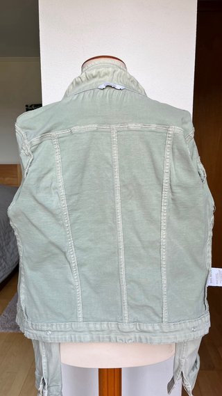 Cazadora vaquera verde agua