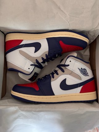 Air Jordan 1 Mid 44 - Nuove Blu, Rosso, Bianco