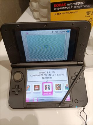 Nintendo 3DS XL 64 GB juegos gris