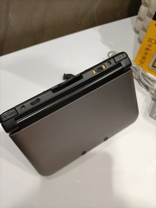 Nintendo 3DS XL 64 GB juegos gris