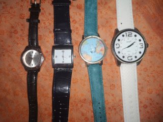 Lote 4 relojes Retro-Vintage cuarzo