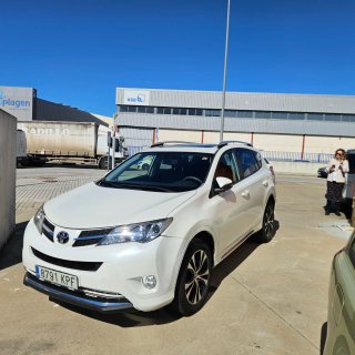Toyota RAV4 2013