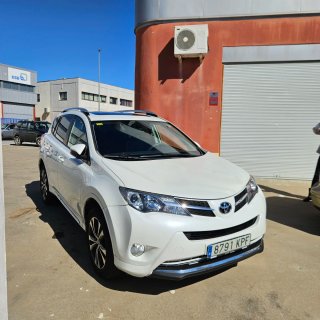Toyota RAV4 2013