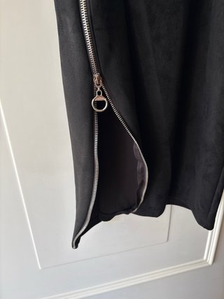 Vestido negro de antelina