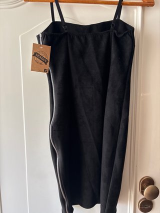Vestido negro de antelina