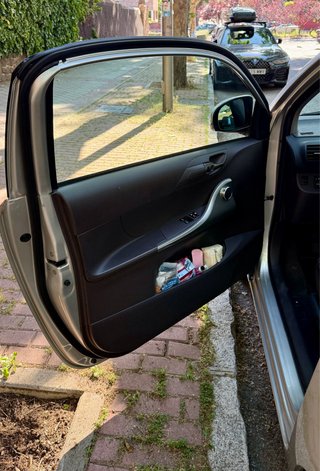 Toyota iQ 2009 - 1.33 VVT Manual