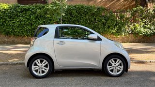 Toyota iQ 2009 - 1.33 VVT Manual