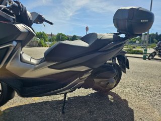Honda Forza 300 Maxi Scooter Negra/Plata